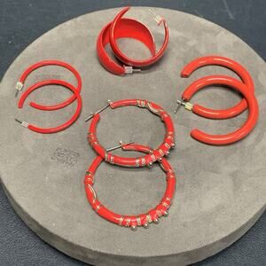Vintage Metal Hoop Style Earrings Lot Of 4 Pairs Various Shades Of Red Enamel